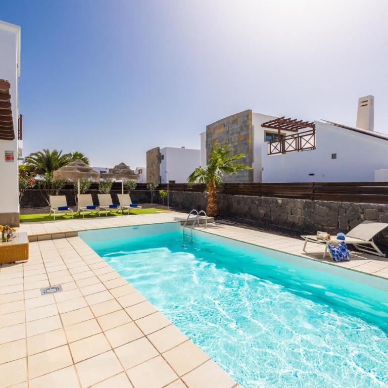 Villa Isadora - Three-Bedroom Villa - 7
