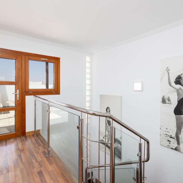Villa Isadora - Three-Bedroom Villa - 23