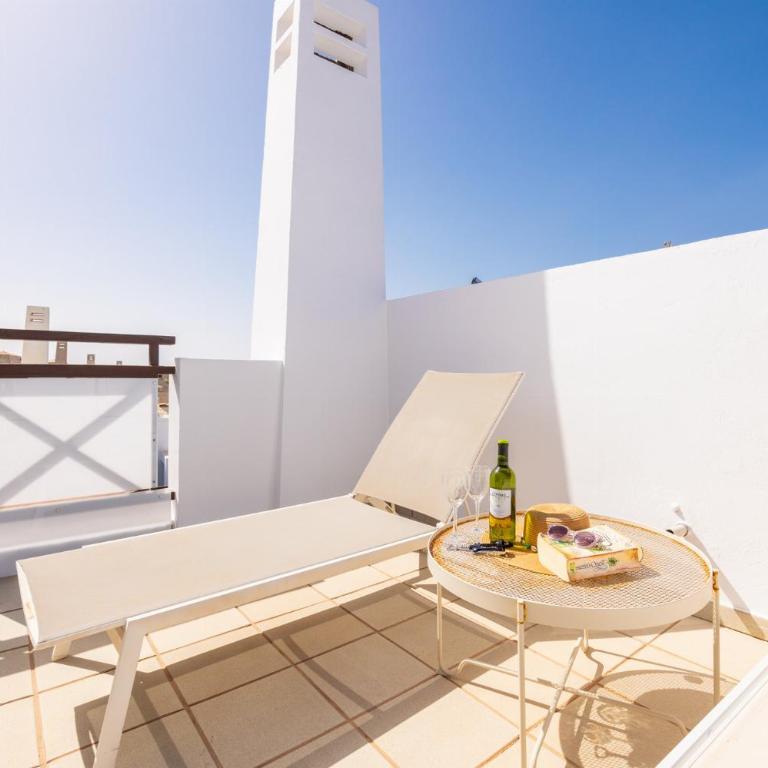 Villa Isadora - Three-Bedroom Villa - 25