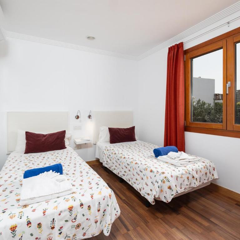 Villa Isadora - Three-Bedroom Villa - 28