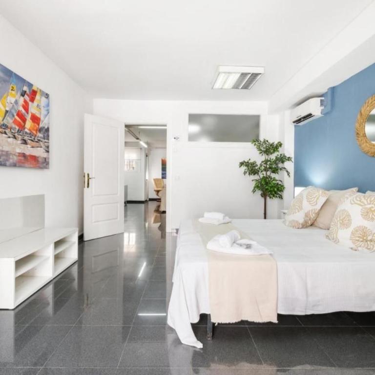 AMPLIO PISO EN ATARAZANAS - Apartamento de 3 dormitorios - 8
