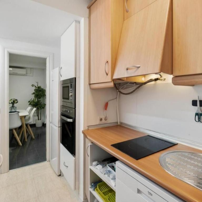 AMPLIO PISO EN ATARAZANAS - Apartamento de 3 dormitorios - 16