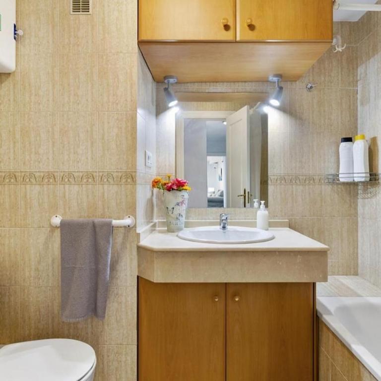 AMPLIO PISO EN ATARAZANAS - Apartamento de 3 dormitorios - 18