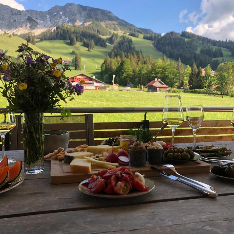 Alpin Lodges Oberjoch - Luxus-Apartment mit Bergblick "Bergveilchen" - 4