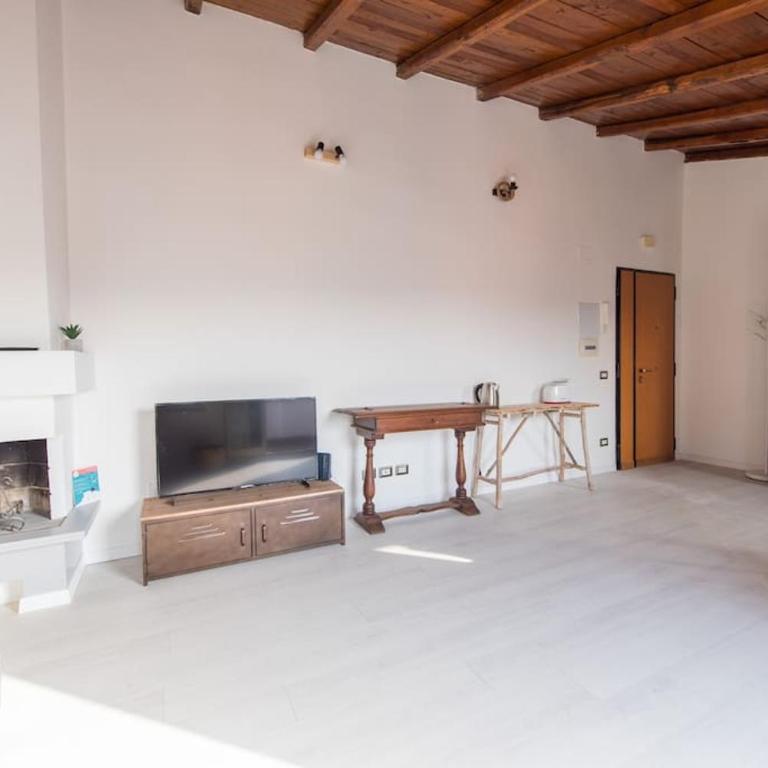 San Peter's - Cosy Renovated Penthouse - Appartamento con 1 Camera da Letto - 8
