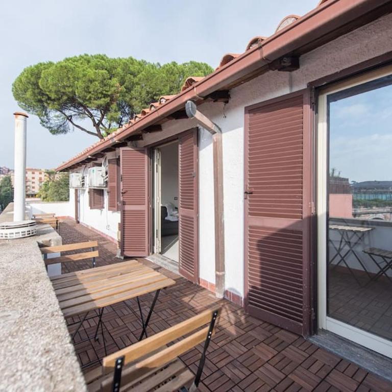 San Peter's - Cosy Renovated Penthouse - Appartamento con 1 Camera da Letto - 2