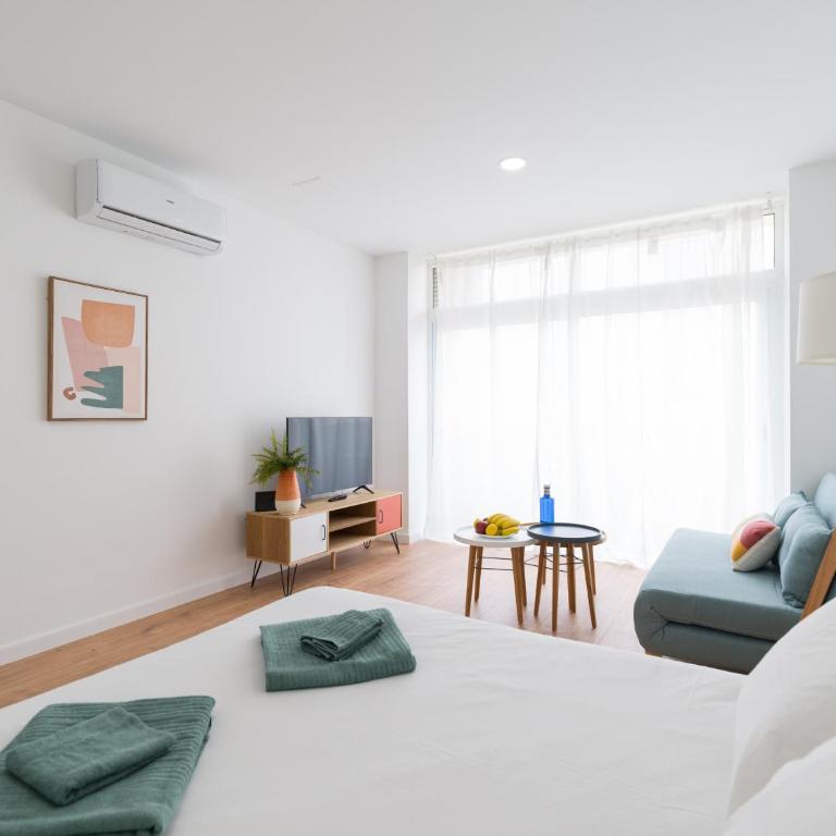 HomeForGuest Estudio Brisa Canteras con terraza - Studio - 9