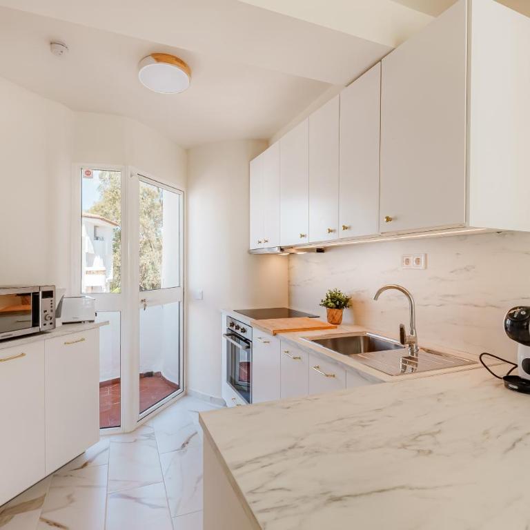 Calahonda Duplex 4 Balconies, Views, Fast WiFi - Apartamento de 2 dormitorios - 12