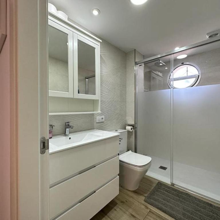 Moderno Apartamento Primera Línea Playa de La Barrosa by ChiclanaDreams - Apartamento de 2 dormitorios - 12