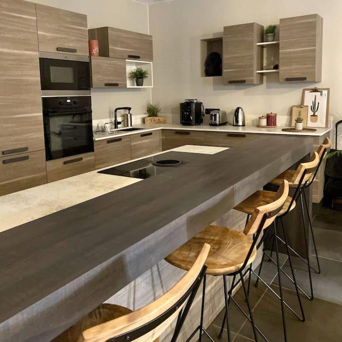 «La Calade » Villa les Glycines - Appartement - Rez-de-Chaussée - 16