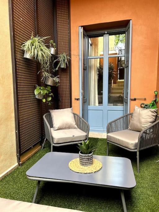 «La Calade » Villa les Glycines - Appartement - Rez-de-Chaussée - 56