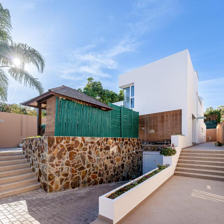 797 HOLIDAY RENTALS - Hermosa villa en playamar - Villa Superior - 49