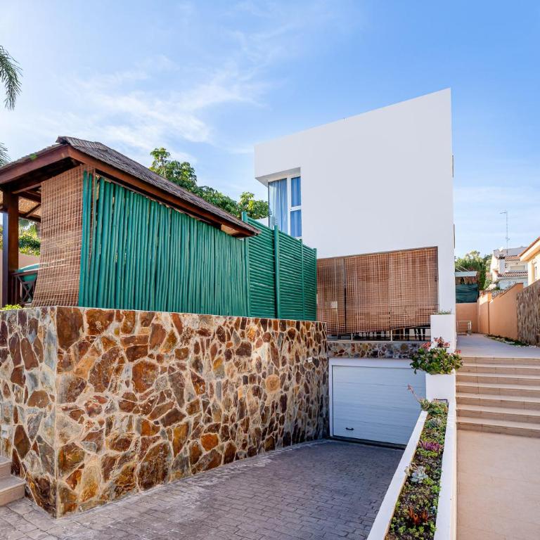 797 HOLIDAY RENTALS - Hermosa villa en playamar - Villa Superior - 50