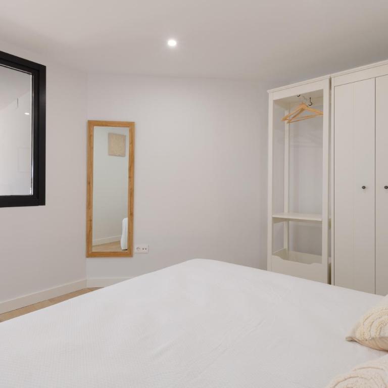 Apartamento con vistas en Puerto Banús - Two-Bedroom Apartment - 17