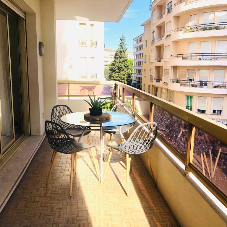 Bel appartement Centre ville, mer, Croisette - Apartamento de 2 dormitorios - 9