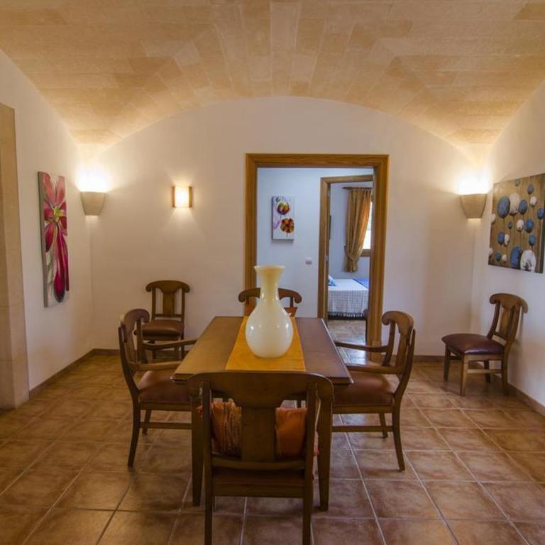 Finca Can Confit - Grupo Berna - Three-Bedroom House - 22