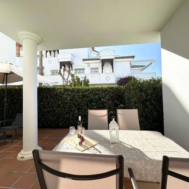 Novo Sancti Petri Atardecer Planta baja - Apartamento de 2 dormitorios - Avenida Octavio Augusto - 13
