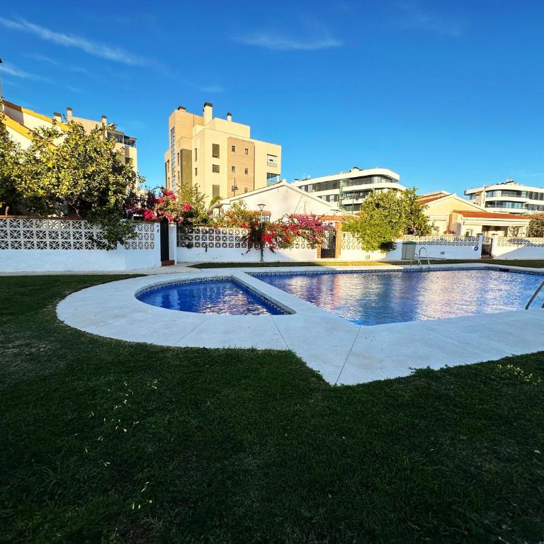 Villa Pepita - 3 dormitorios - 350 metros playa - Piscina - Apartment - 12