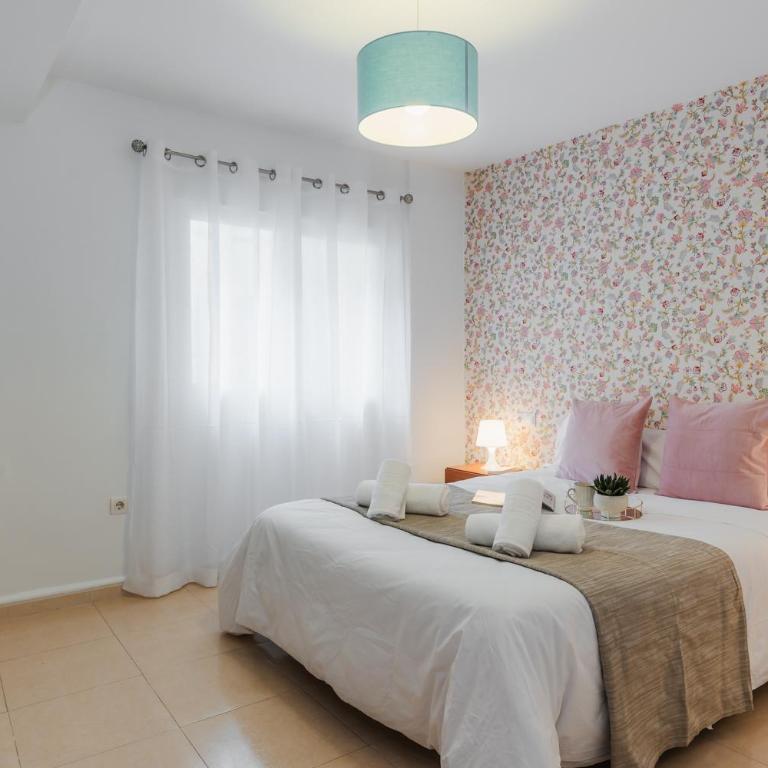 tuGuest Catedral II - Two-Bedroom Apartment - 15