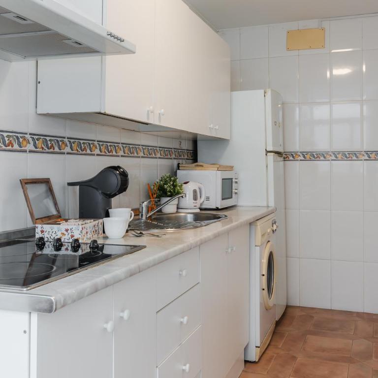 tuGuest Catedral II - Two-Bedroom Apartment - 27