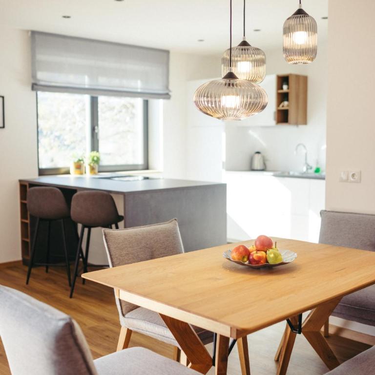 Suite Mais - Appartamento con 2 Camere da Letto - 17