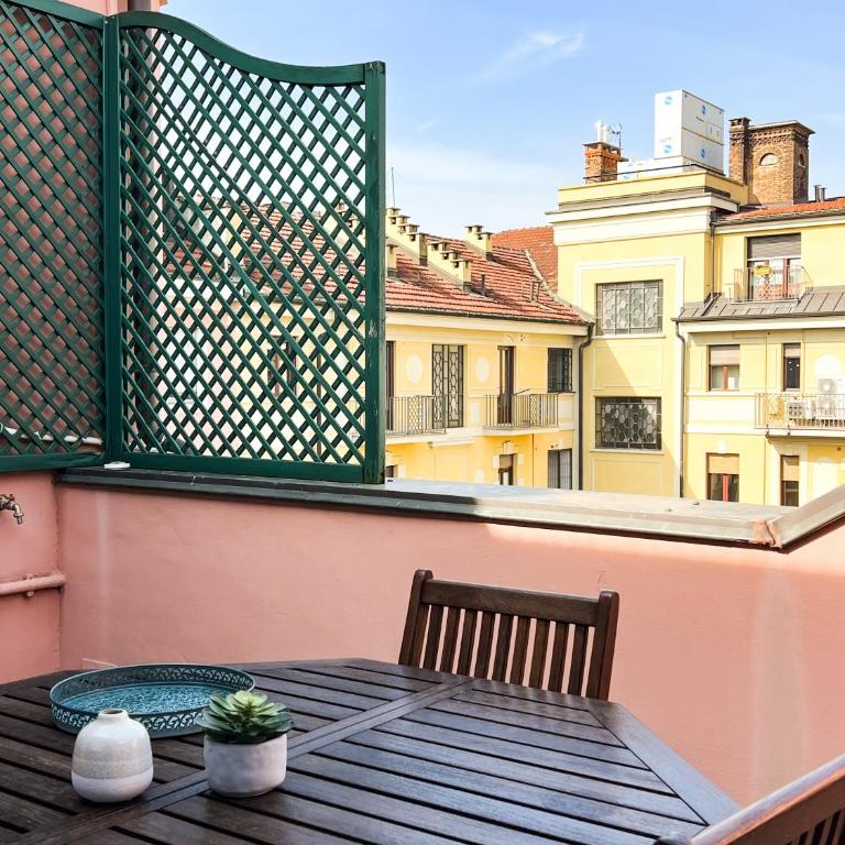 ComeCasa Mole Antonelliana view Terraced Attic - One-Bedroom Apartment - 26