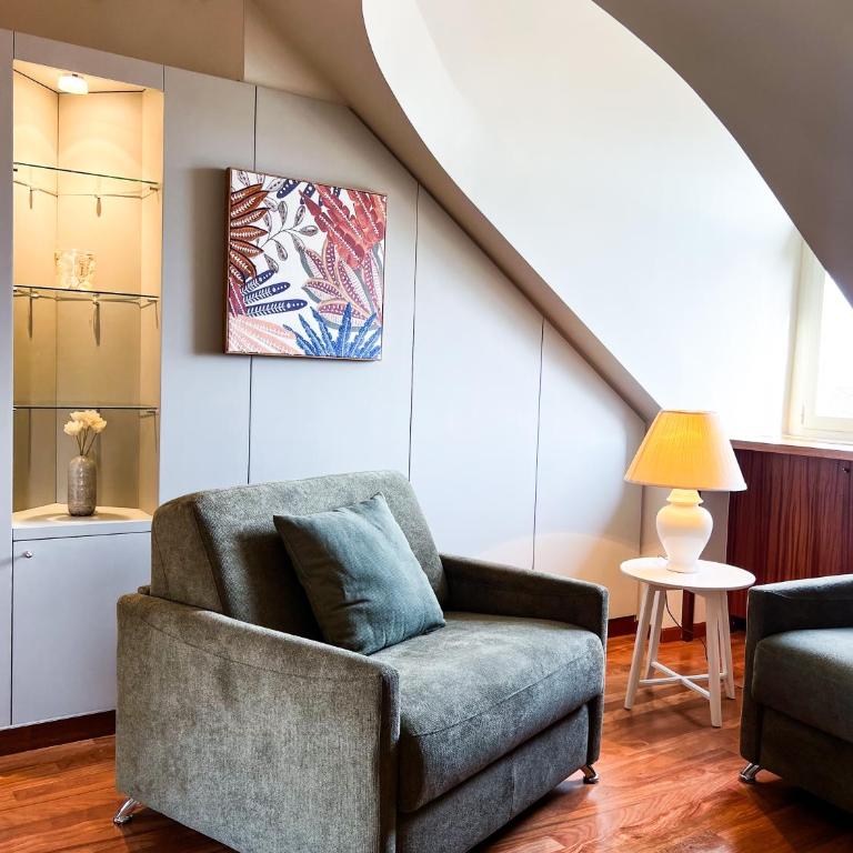 ComeCasa Mole Antonelliana view Terraced Attic - One-Bedroom Apartment - 2