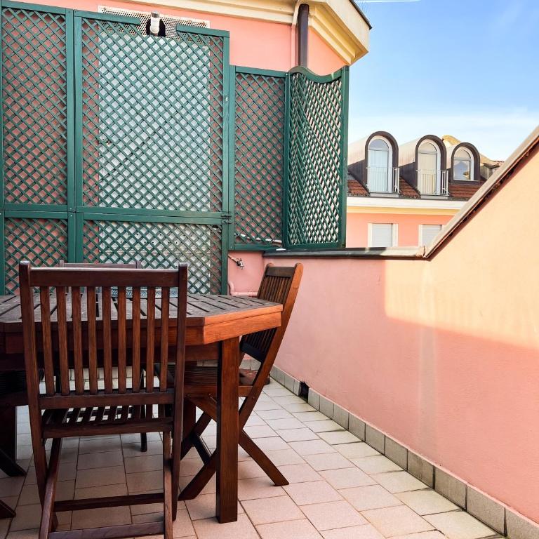 ComeCasa Mole Antonelliana view Terraced Attic - One-Bedroom Apartment - 25