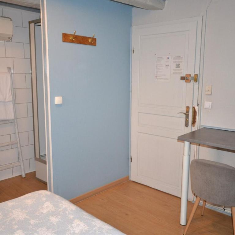 Chambres d'hôtes Chez Caroline - Petite Chambre Double - 2