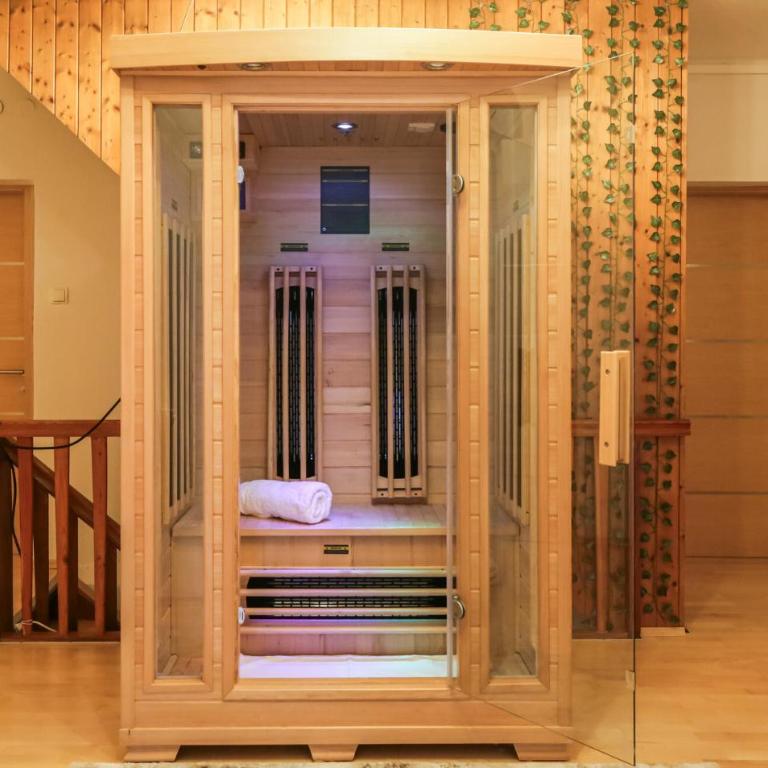 Großes Ferienhaus In Oberwoelz - Ferienhaus mit 5 Schlafzimmern - 6