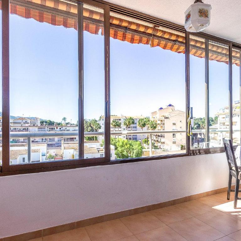 Beautiful Apartment In Altea With House Sea View - Apartamento de 1 dormitorio - 2