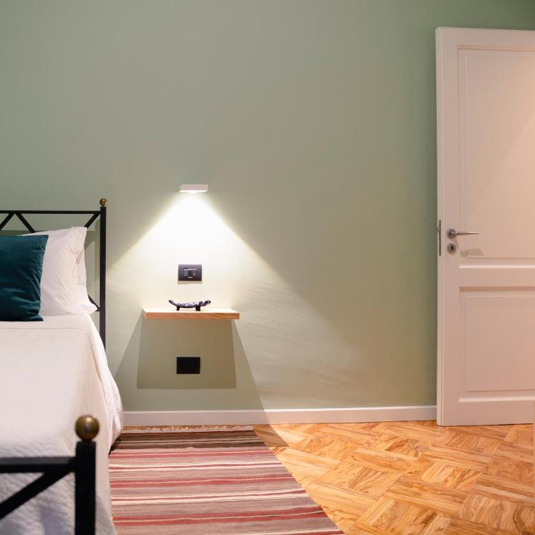 Palazzo Planeta - Appartamento con 2 Camere da Letto - 5