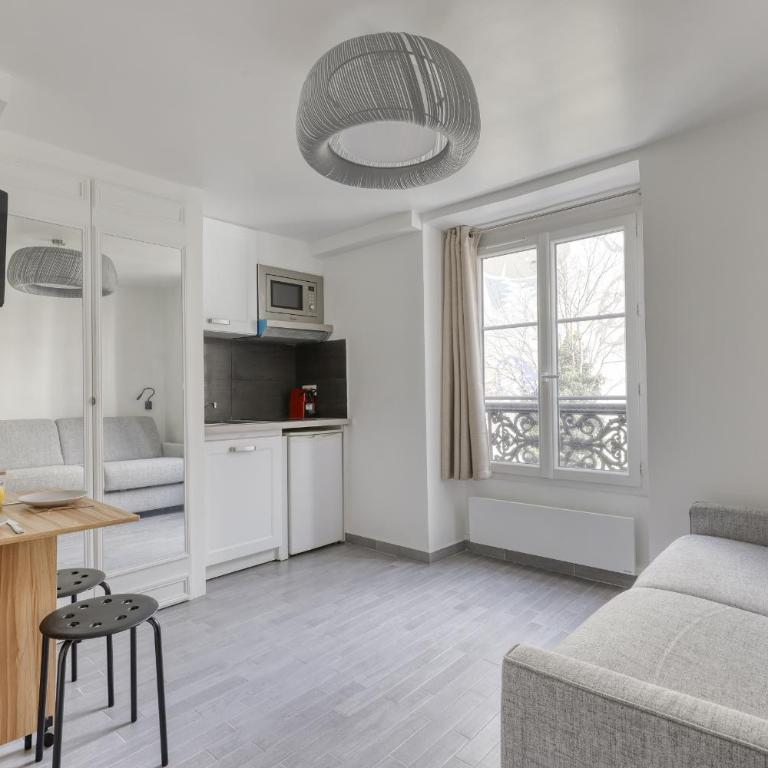 Branded New Cozy Studio in the Heart of Paris 17 - Appartement 1 Chambre - 2