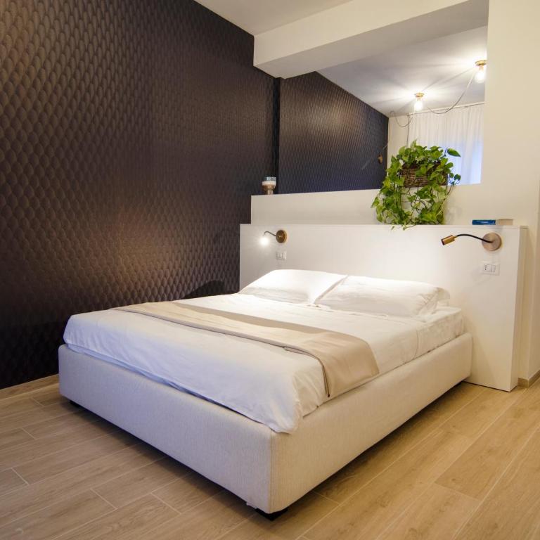 Gigi Suites&Apartments - Camera Matrimoniale Deluxe con Balcone - 6
