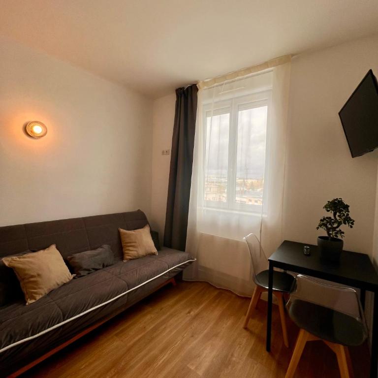 T2 4 pers face gare SNCF Appart Hotel le Cygne D3 - Appartement 1 Chambre - 2