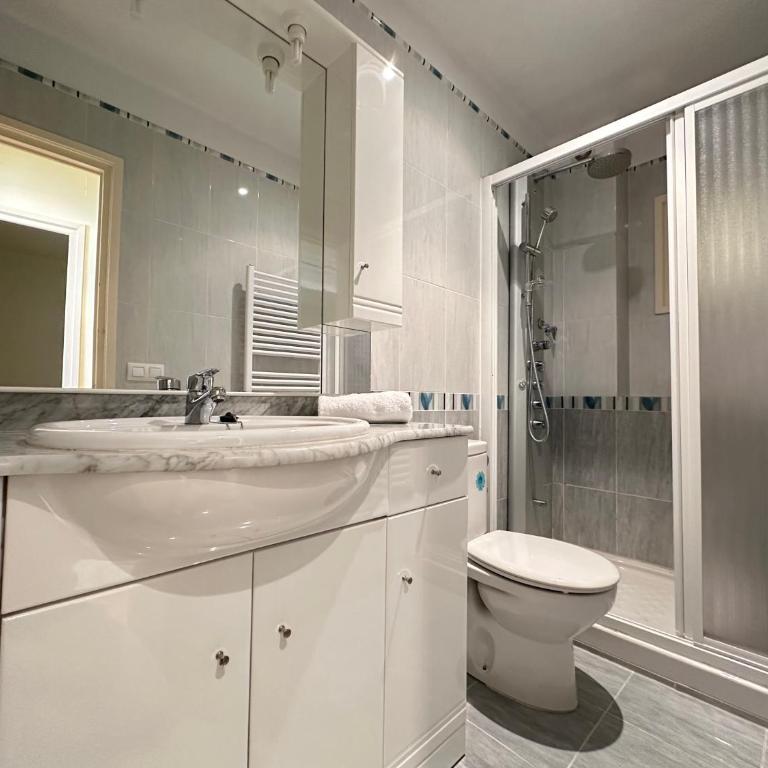 Agi Sant Sebastia 111 - Apartamento de 3 dormitorios - 17