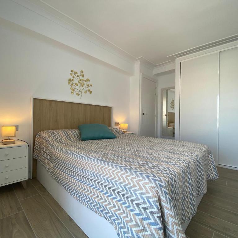 PISO SOLIMAR - One-Bedroom Apartment - 1