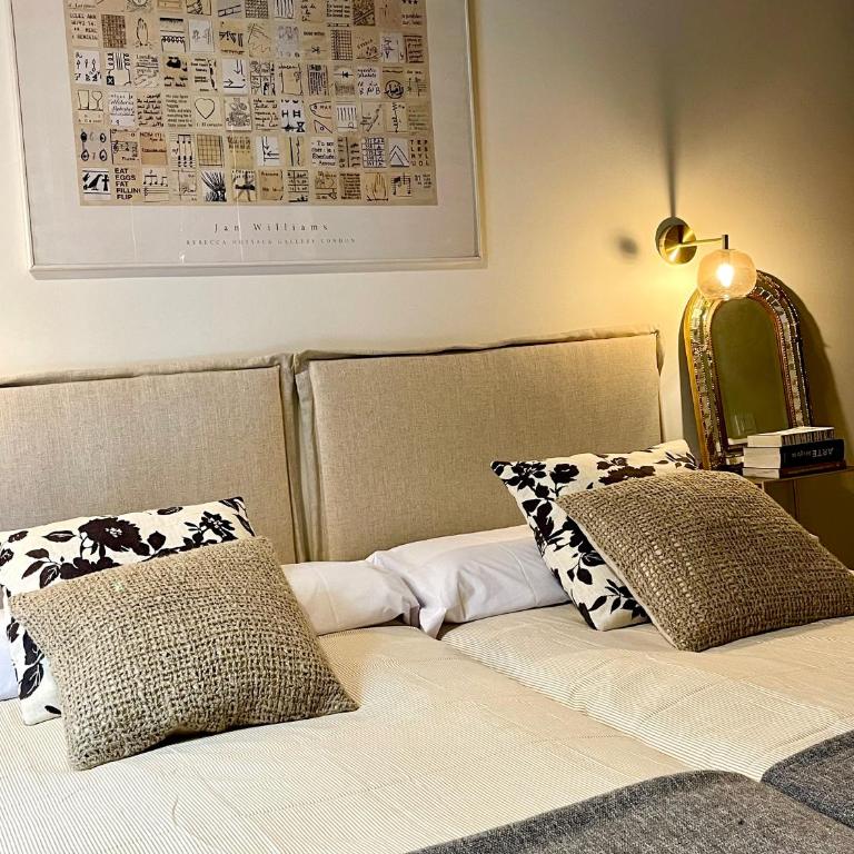 Lauramer Plaza Nueva - Three-Bedroom Apartment - 14