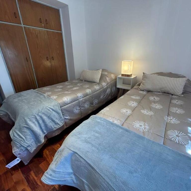Dpto en mendoza centro frente plaza independencia - Apartamento de 3 dormitorios - 11