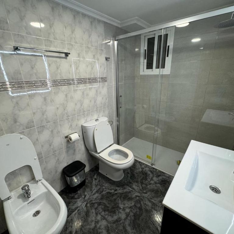 Apartamento Barbastro - Three-Bedroom Apartment - 26
