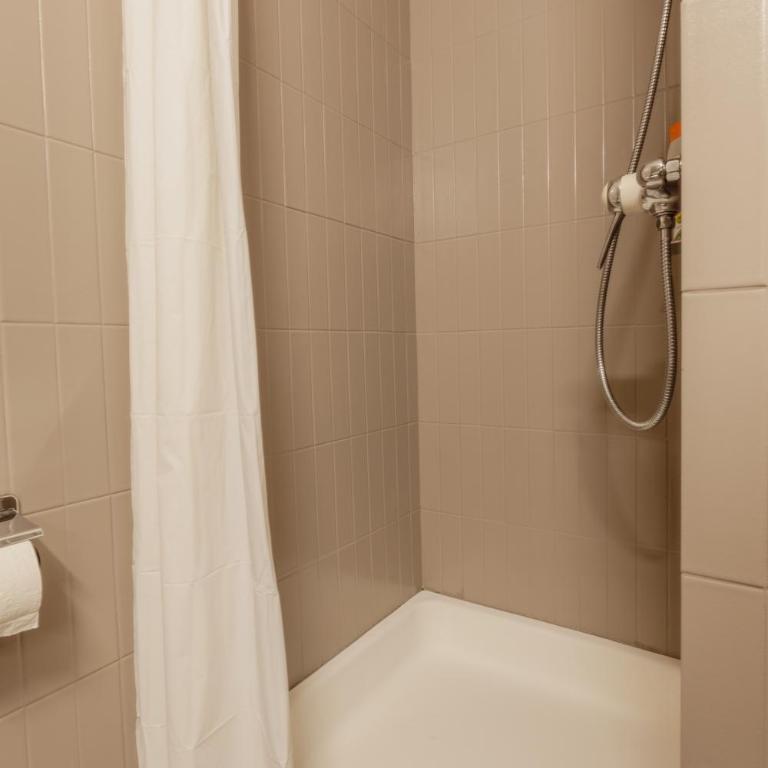 Superbe appartement avec piscine - Apartment mit 1 Schlafzimmer - 23