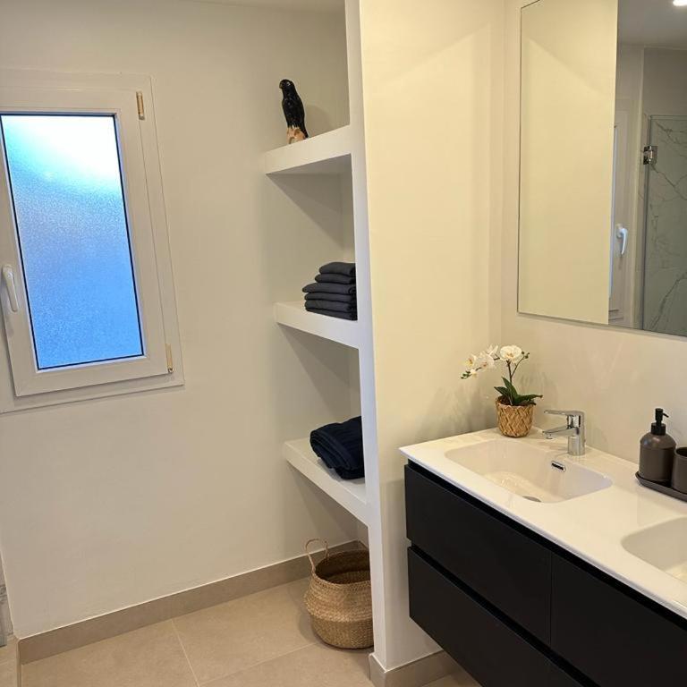 Apartment Alejandra - Gerenoveerd appartement direct aan zee - Apartamento de 3 dormitorios - 9
