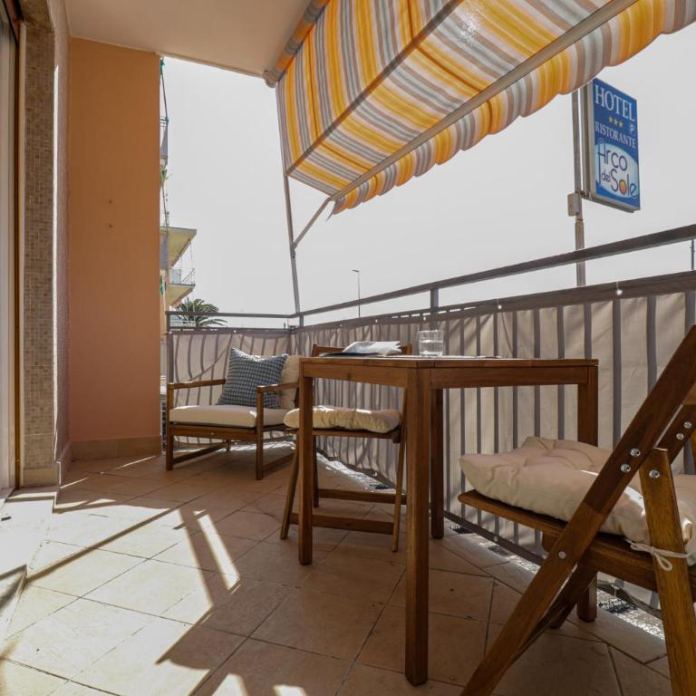 186 - Casa Aureliana VISTA MARE a Lavagna 100 metri dal Mare e spiaggia - PARCHEGGIO GRATIS INCLUSO - Appartamento con 3 Camere da Letto - 2