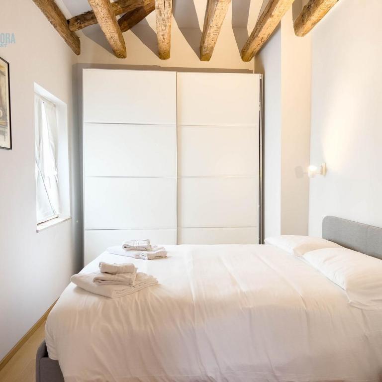 Mazzini 9 Tirabora Short Rent - Appartamento con 2 Camere da Letto - 2