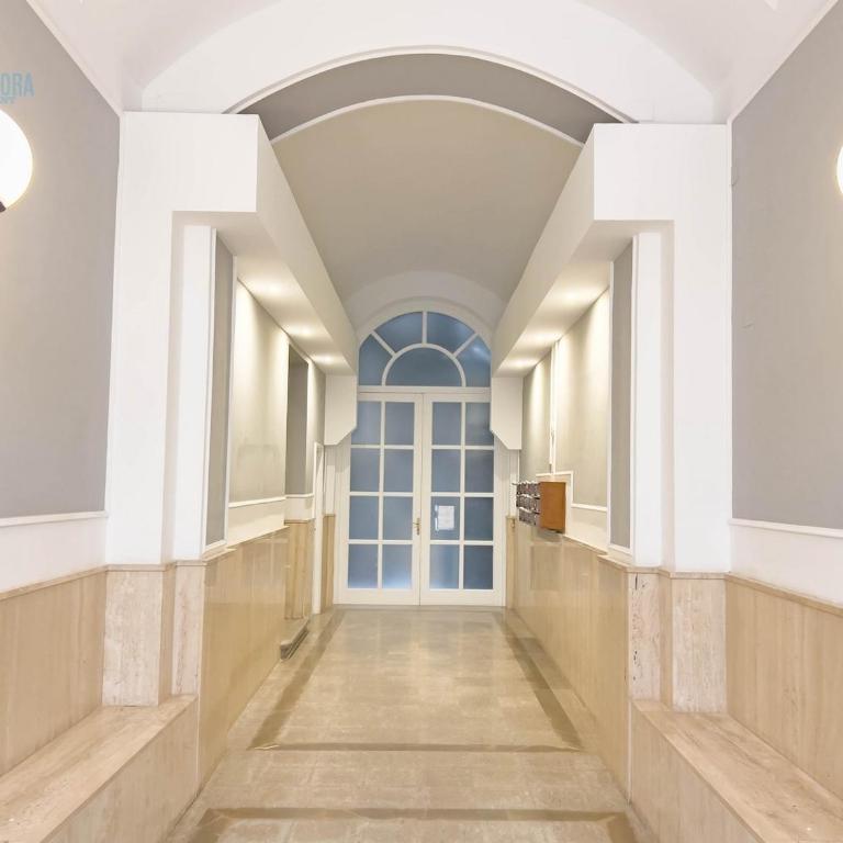 Mazzini 9 Tirabora Short Rent - Appartamento con 2 Camere da Letto - 45