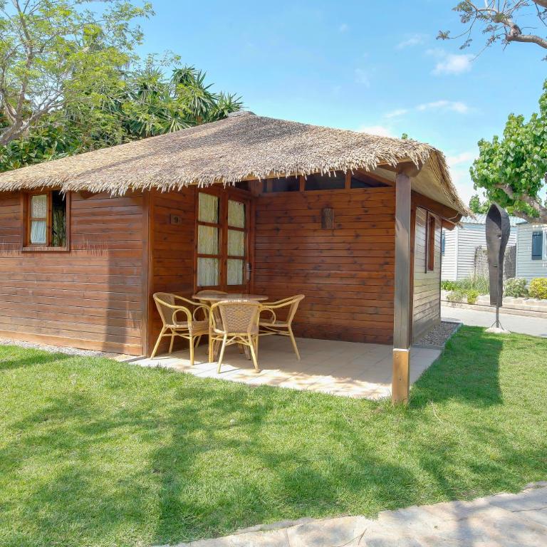 Sangulí Camping & Resort - Deluxe Bungalow with Garden View - 1