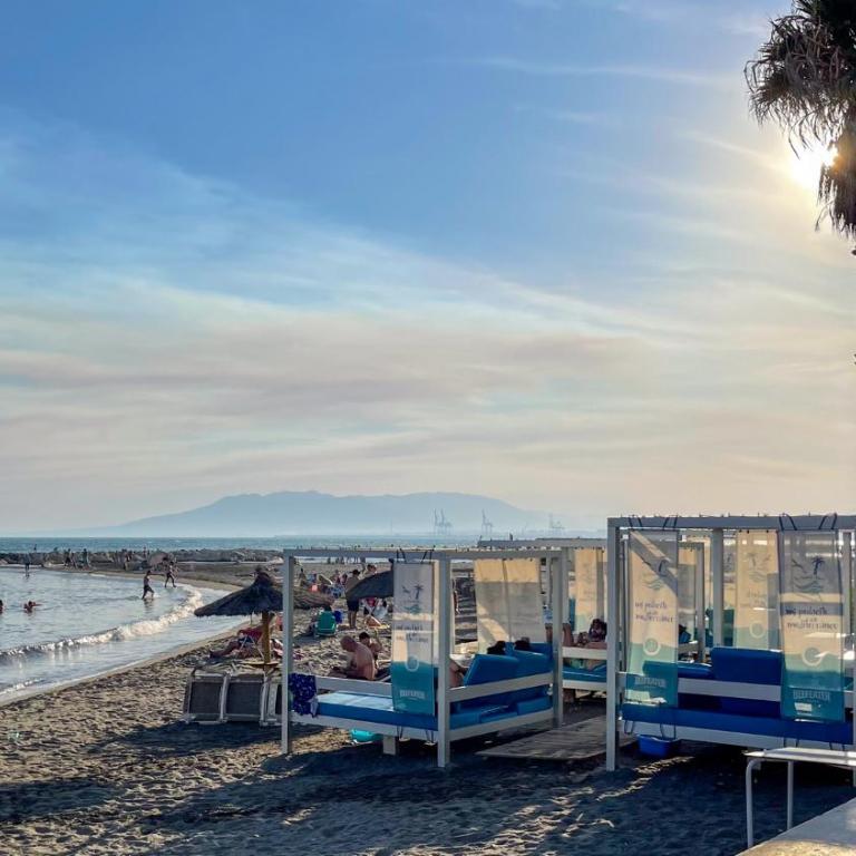Walking to the Beach of Palo and Pegregalejo - Apartamento de 3 dormitorios - 1