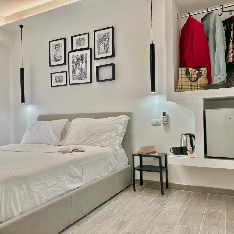 Room Center Sorrento Baby - Camera Matrimoniale con Bagno Privato - 3