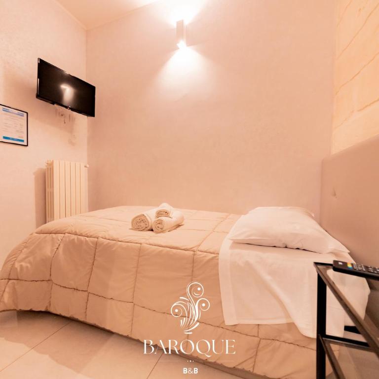 Baroque B&B - Single Room with Private Bathroom - 5