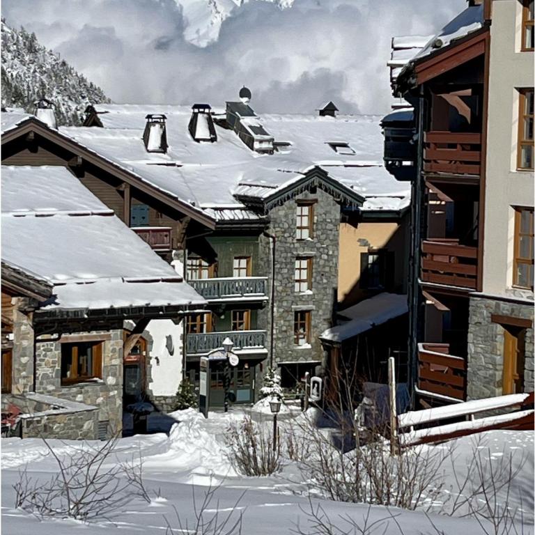 Le Refuge du Montagnard, Arc 1950, Skis aux pieds, Spa - Appartement - 16